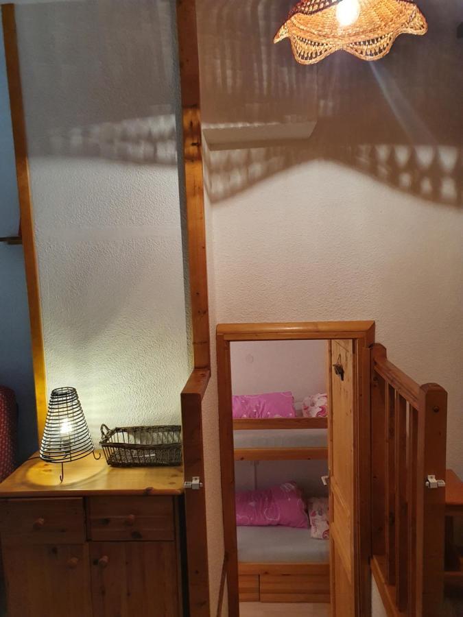 Les Pierres Blanches 2 Pieces Cosy Et Fonctionnel Apartment เลกงตามีน-มงฌัว ภายนอก รูปภาพ